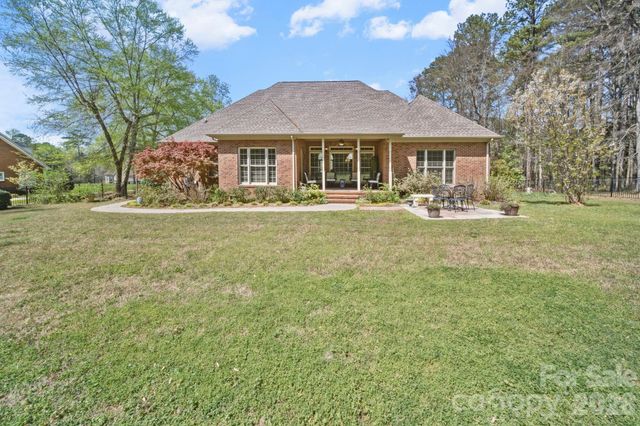 2909 Lakeshore Drive, Chester, SC 29706