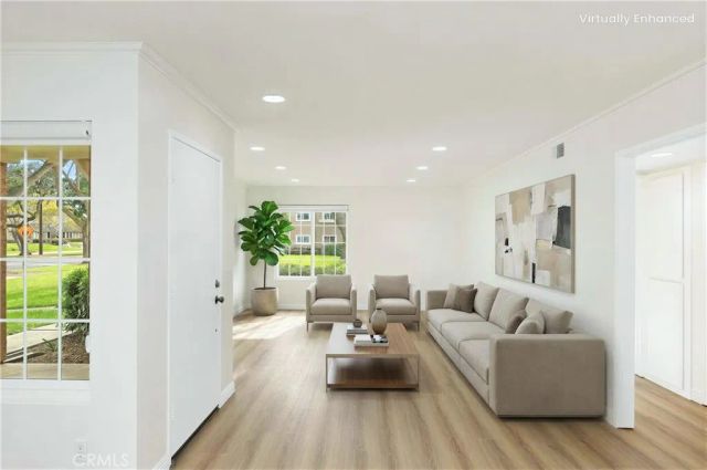 94 Greenfield, Irvine, CA 92614