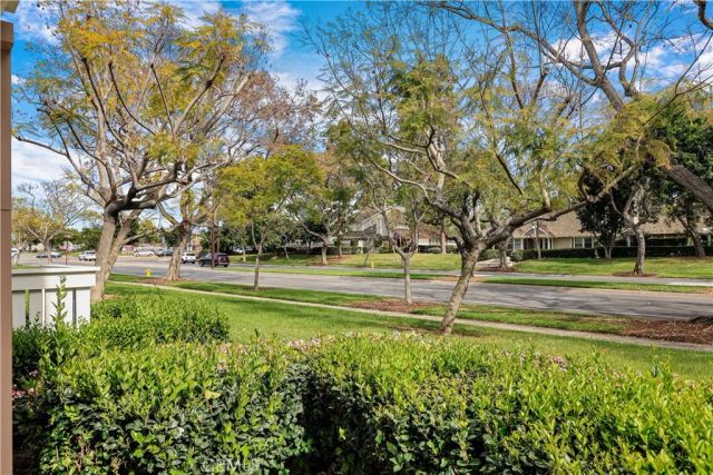 94 Greenfield, Irvine, CA 92614