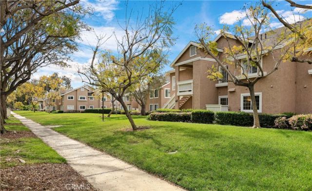 94 Greenfield, Irvine, CA 92614