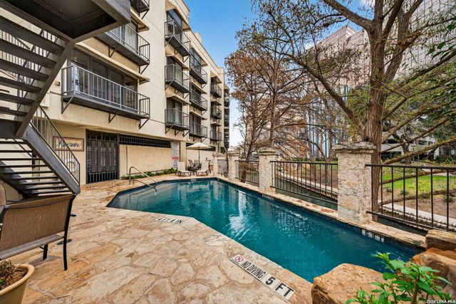 1022 Navarro St Apt 404, San Antonio, TX 78205