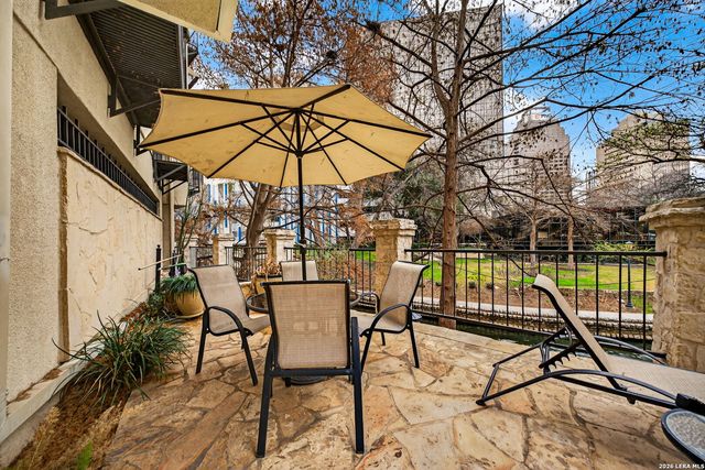 1022 Navarro St Apt 404, San Antonio, TX 78205