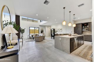 6525 E CAVE CREEK Road 202, Cave Creek, AZ 85331