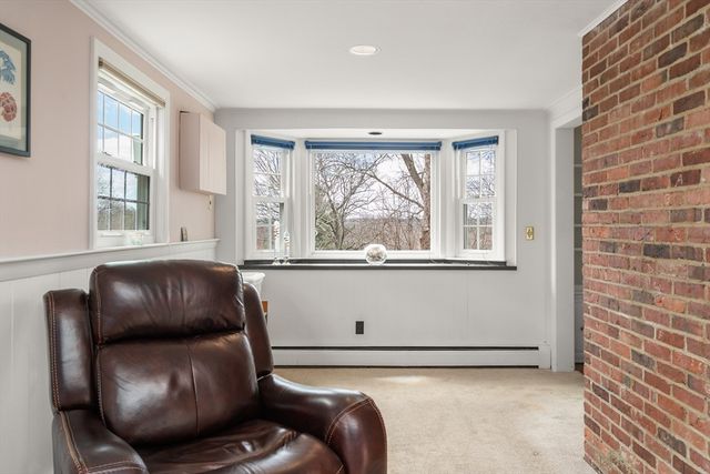 43 Palmer Rd, Newton, MA 02468