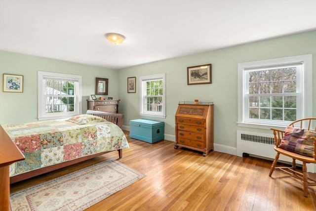 43 Palmer Rd, Newton, MA 02468