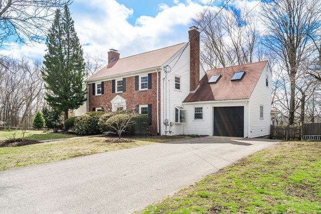 43 Palmer Rd, Newton, MA 02468