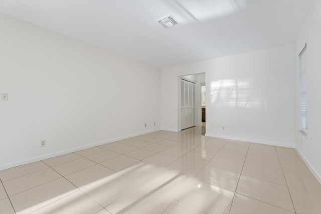 18799 Rio Vista Drive, Jupiter, FL 33469