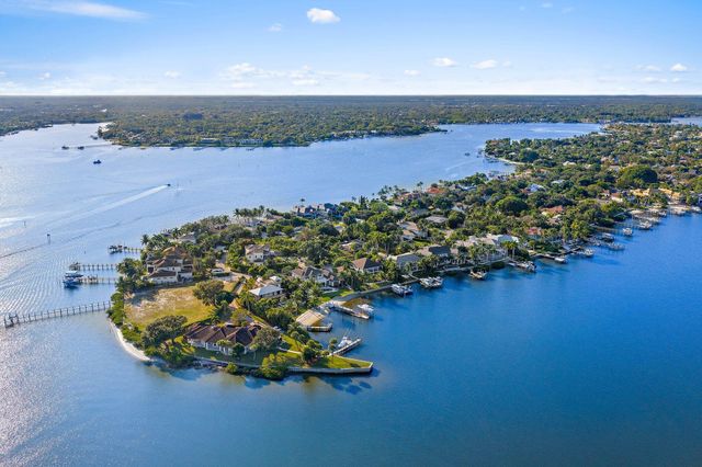 18799 Rio Vista Drive, Jupiter, FL 33469