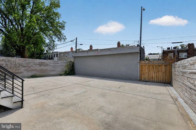 1247 MOUNT OLIVET RD NE, Washington, DC 20002