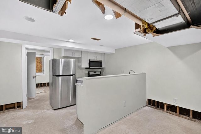 1247 MOUNT OLIVET RD NE, Washington, DC 20002