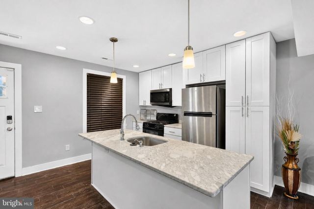 1247 MOUNT OLIVET RD NE, Washington, DC 20002