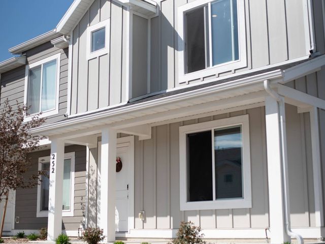 252 N SALTY LN, Saratoga Springs, UT 84045