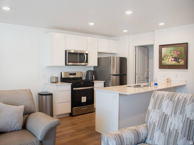 252 N SALTY LN, Saratoga Springs, UT 84045