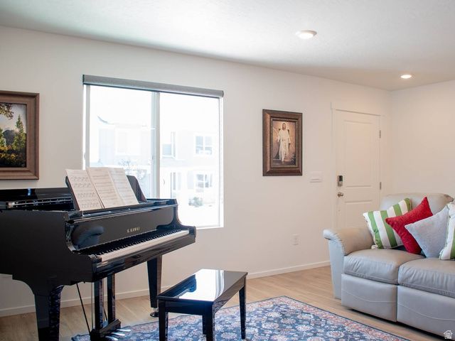 252 N SALTY LN, Saratoga Springs, UT 84045