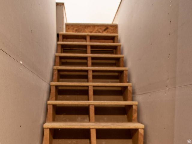 252 N SALTY LN, Saratoga Springs, UT 84045