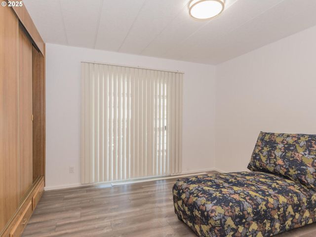 21016 Se STARK St 69, Gresham, OR 97030