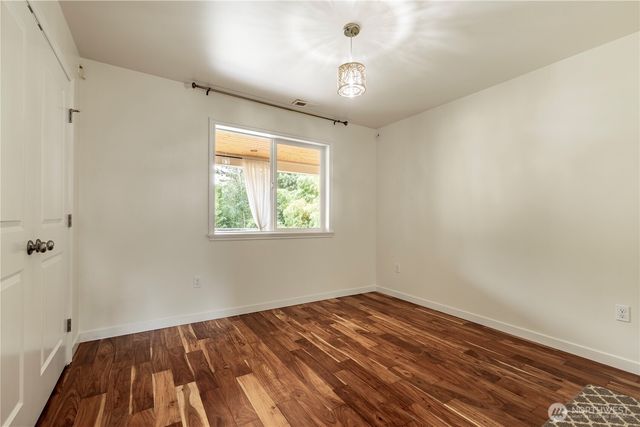 11633 NE 92nd St, Kirkland, WA 98033