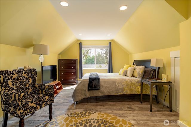 11633 NE 92nd St, Kirkland, WA 98033