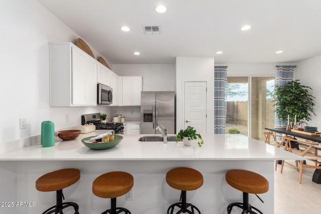 25136 N 150TH Lane, Surprise, AZ 85387