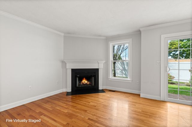 201 Main St 2, Woburn, MA 01801