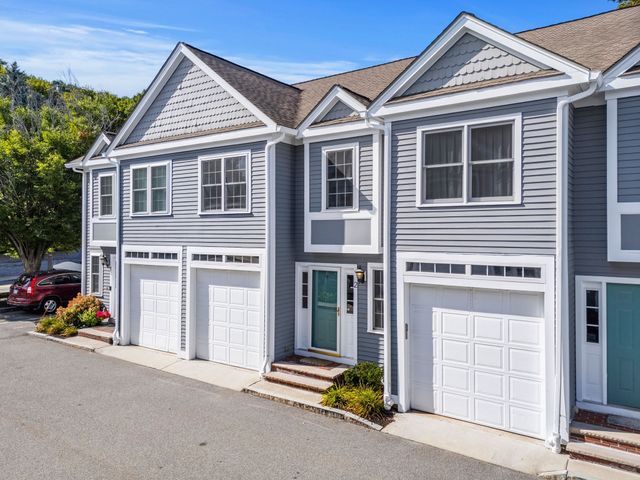 201 Main St 2, Woburn, MA 01801