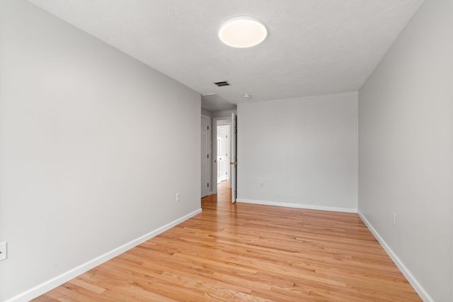 201 Main St 2, Woburn, MA 01801
