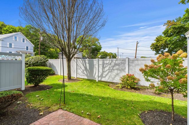 201 Main St 2, Woburn, MA 01801