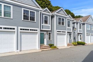 201 Main St 2, Woburn, MA 01801