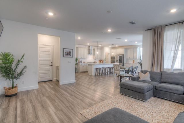 2116 Abbeyhill Rd, Lincoln, CA 95648