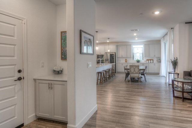 2116 Abbeyhill Rd, Lincoln, CA 95648