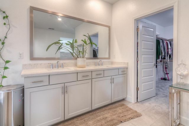 2116 Abbeyhill Rd, Lincoln, CA 95648