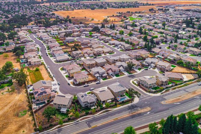 2116 Abbeyhill Rd, Lincoln, CA 95648