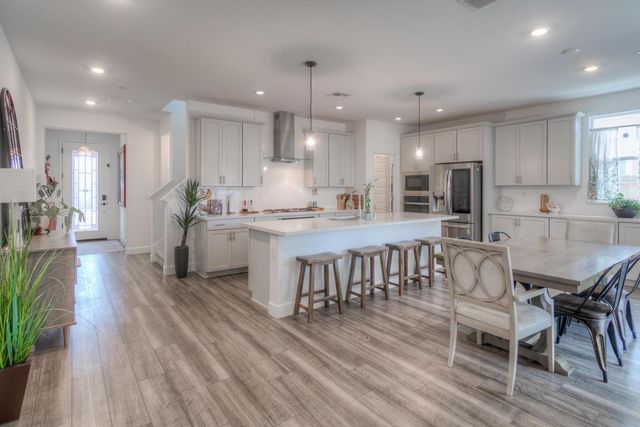 2116 Abbeyhill Rd, Lincoln, CA 95648