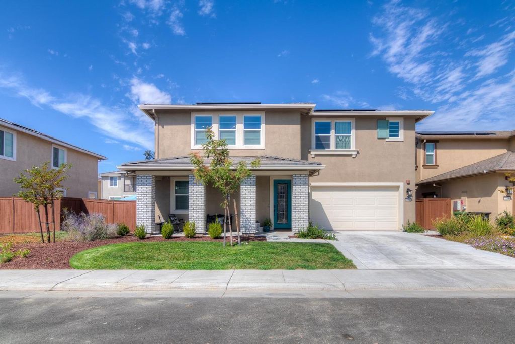 2116 Abbeyhill Rd, Lincoln, CA 95648