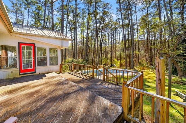 881 Rockbridge Road, Lilburn, GA 30047