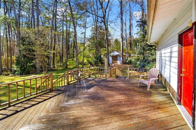 881 Rockbridge Road, Lilburn, GA 30047