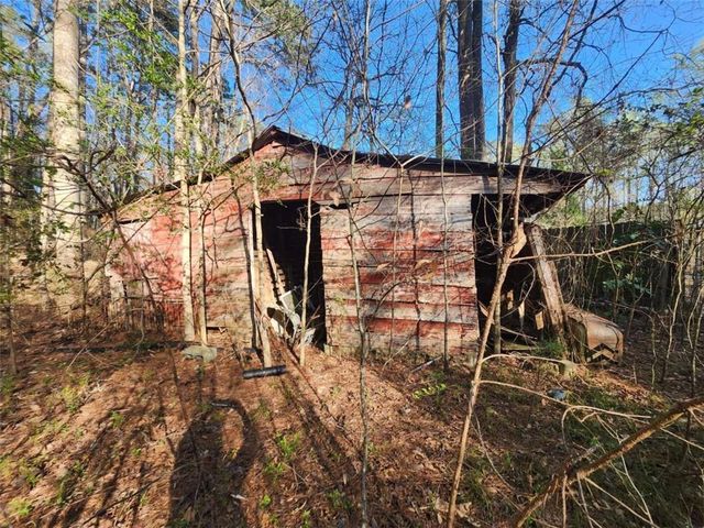 881 Rockbridge Road, Lilburn, GA 30047