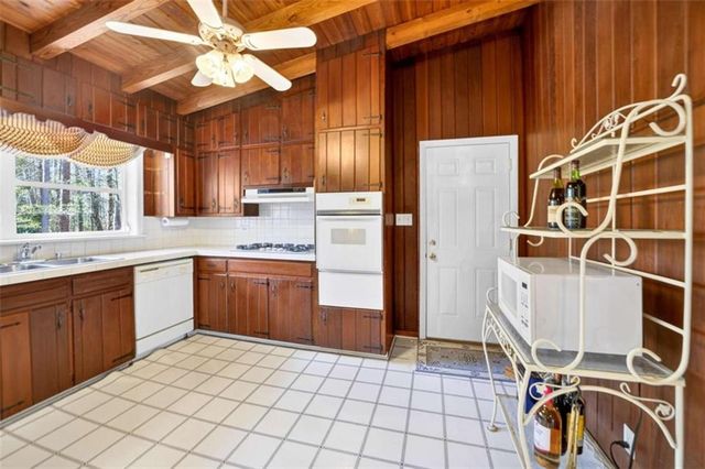 881 Rockbridge Road, Lilburn, GA 30047