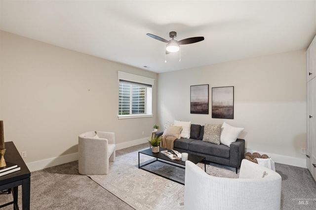 13231 N Dechambeau Way, Boise, ID 83714