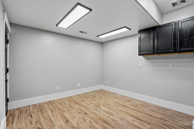 13231 N Dechambeau Way, Boise, ID 83714