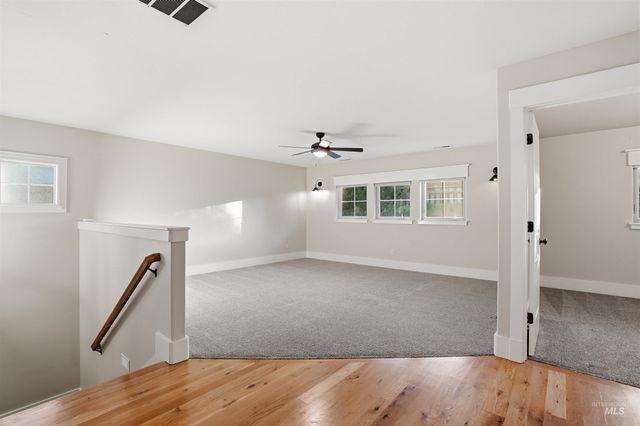 13231 N Dechambeau Way, Boise, ID 83714