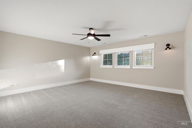 13231 N Dechambeau Way, Boise, ID 83714