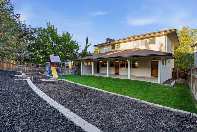 13231 N Dechambeau Way, Boise, ID 83714