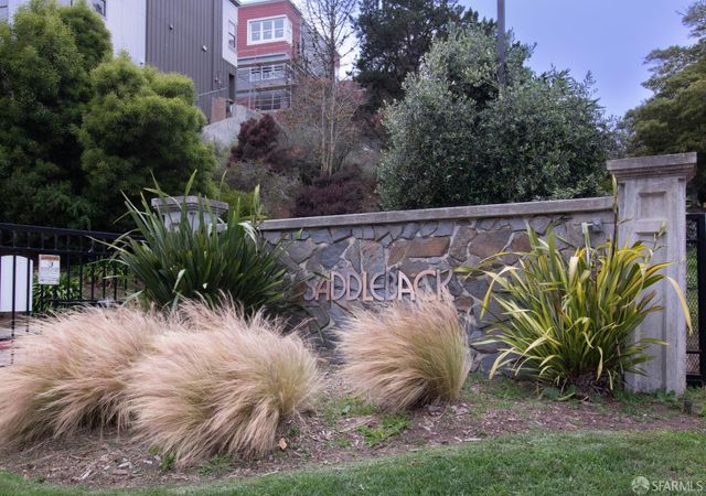 208 Oak Court, Daly City, CA 94014