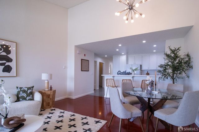 208 Oak Court, Daly City, CA 94014