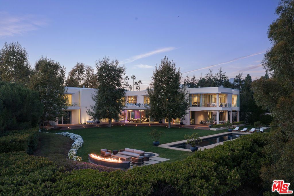 652 Chautauqua Boulevard, Pacific Palisades, CA 90272 — exterior