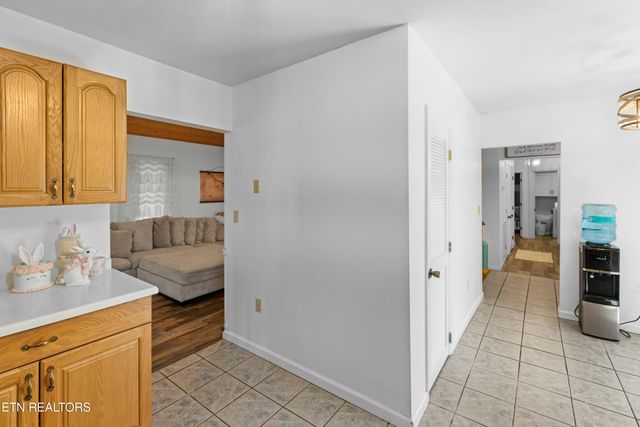 125 Smoky View Lane, Newport, TN 37821