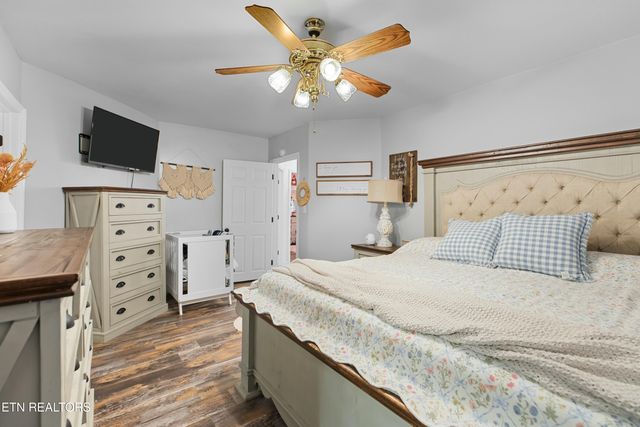 125 Smoky View Lane, Newport, TN 37821