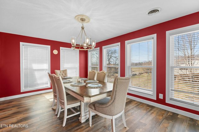 125 Smoky View Lane, Newport, TN 37821