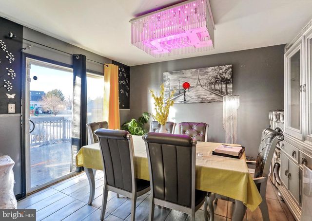 18813 DILLER DR, Hagerstown, MD 21742